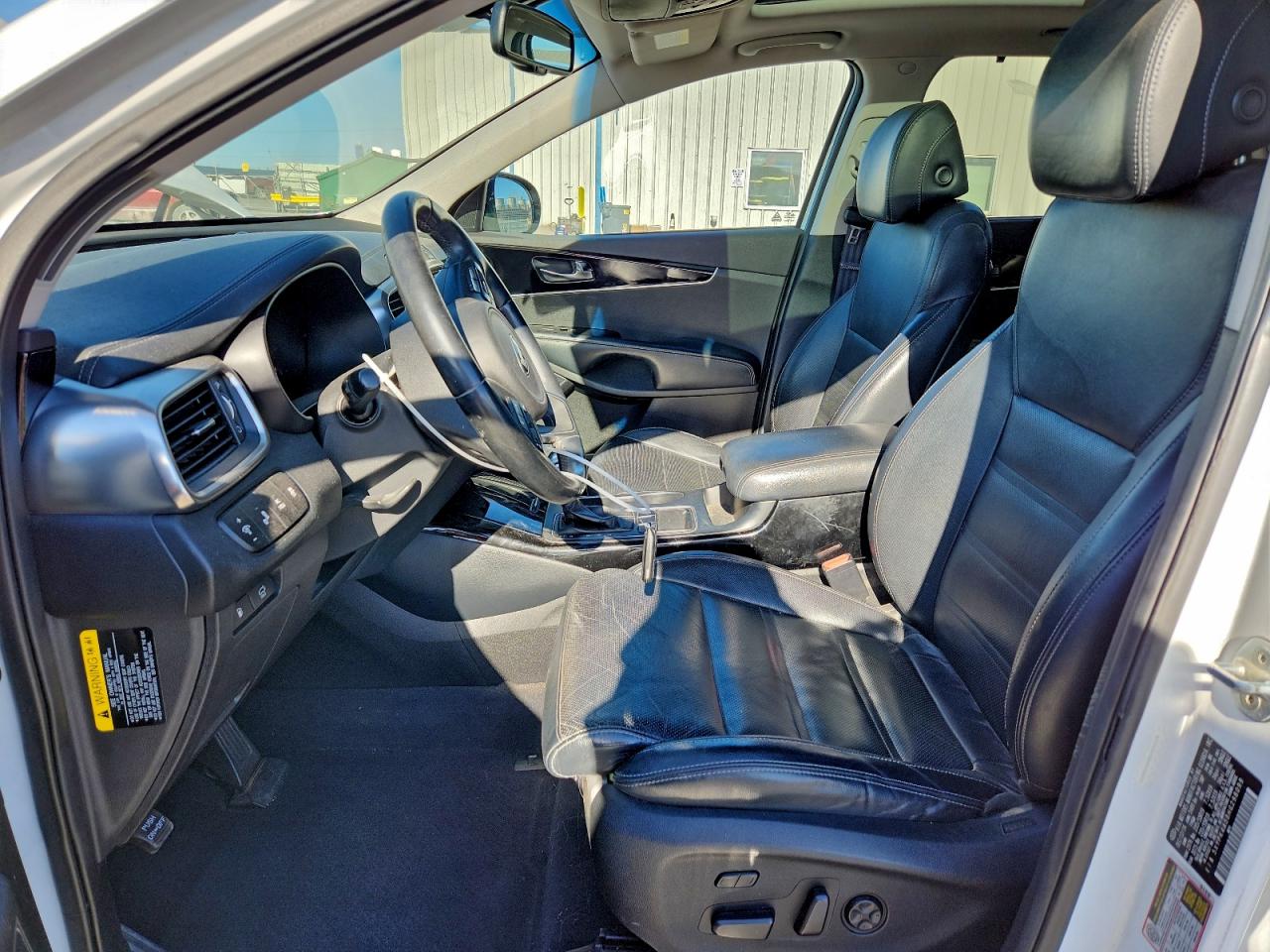 2017 KIA SORENTO SX V6 photo 19