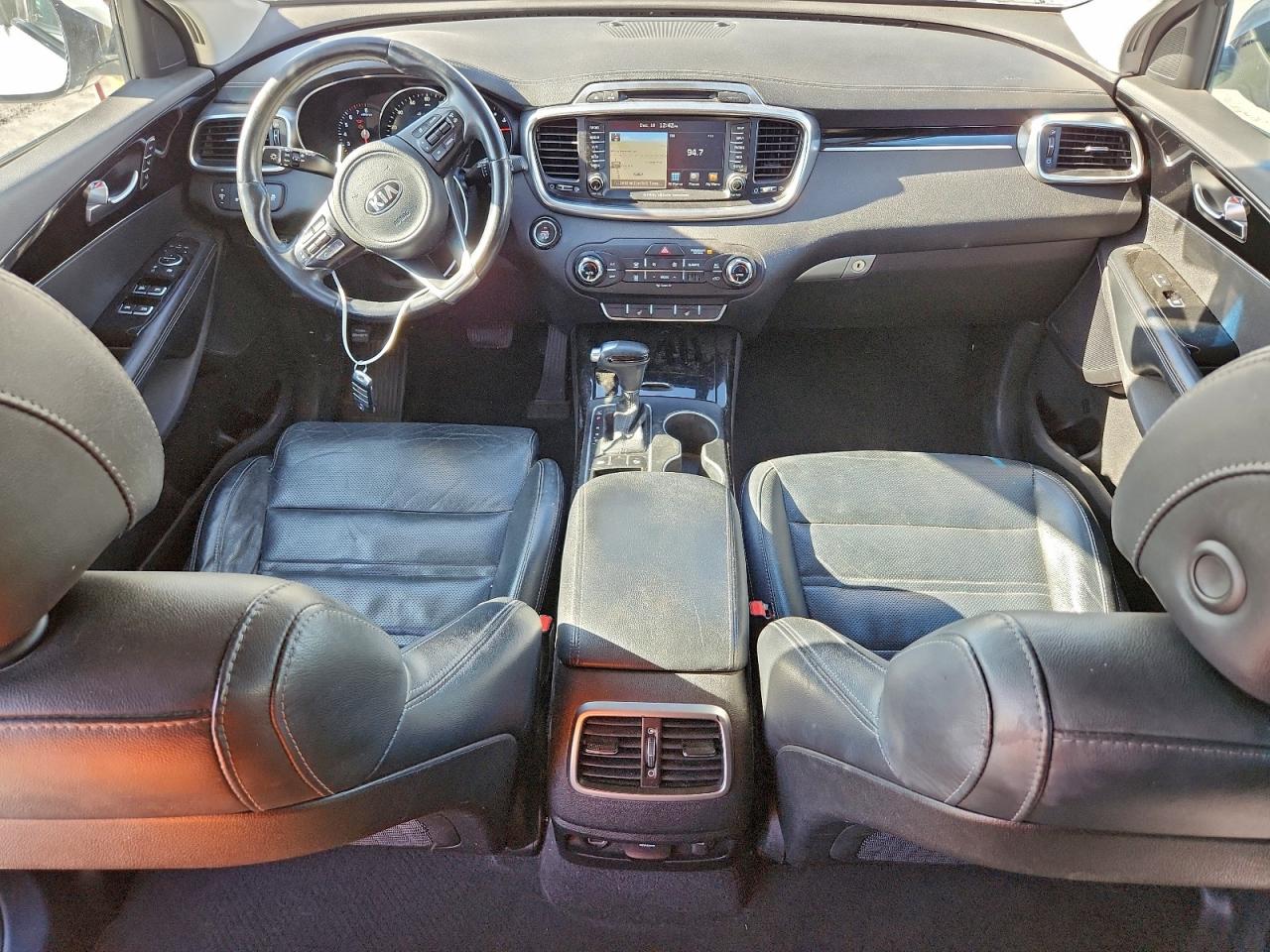 2017 KIA SORENTO SX V6 photo 22