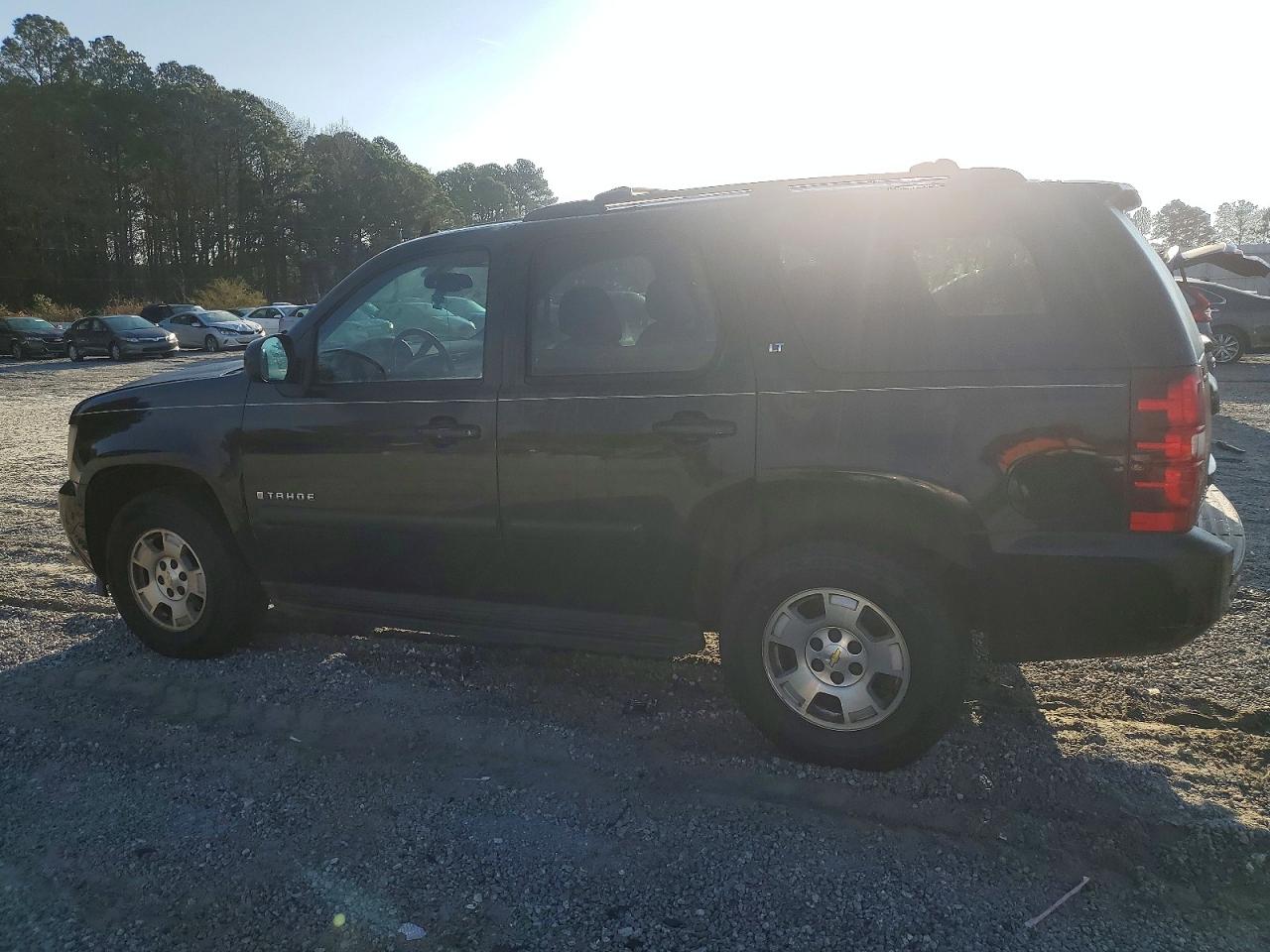 2007 CHEVROLET TAHOE C1500 photo 3