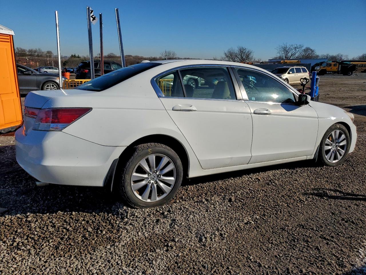 2011 HONDA ACCORD EXL photo 3