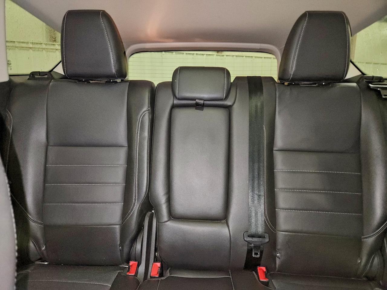 2016 FORD ESCAPE SE photo 10