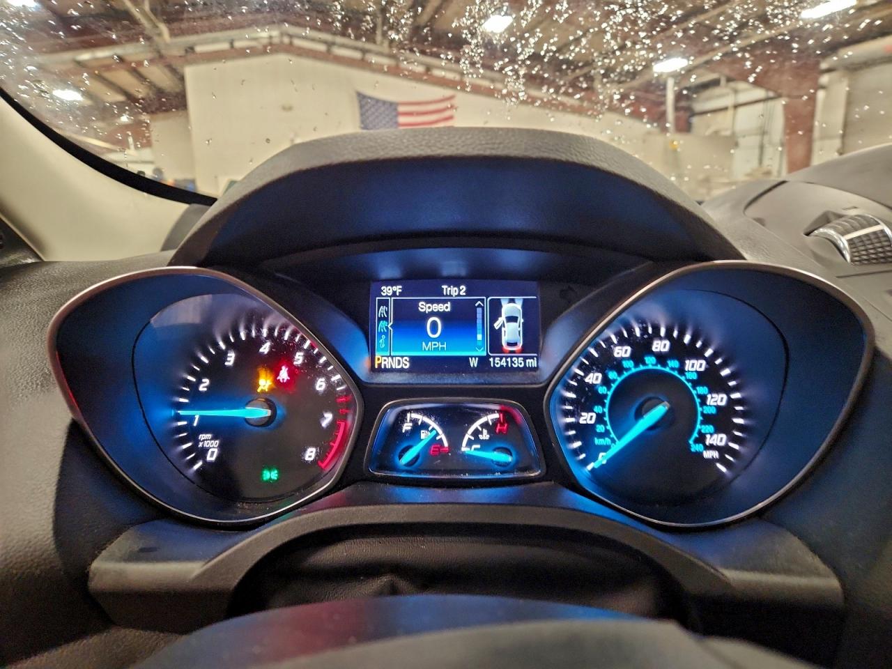 2016 FORD ESCAPE SE photo 9