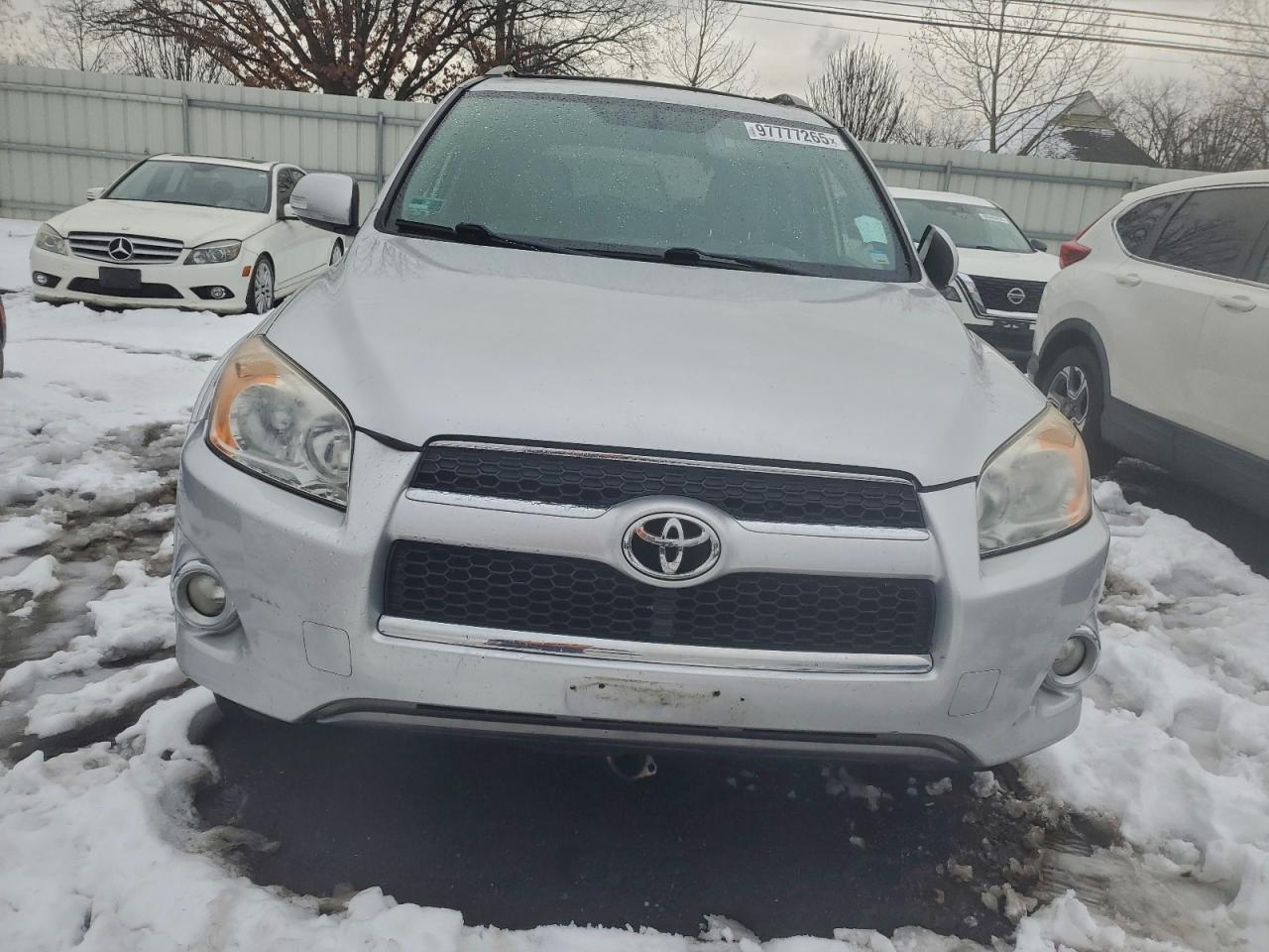 2009 TOYOTA RAV4 LIMITED photo 5