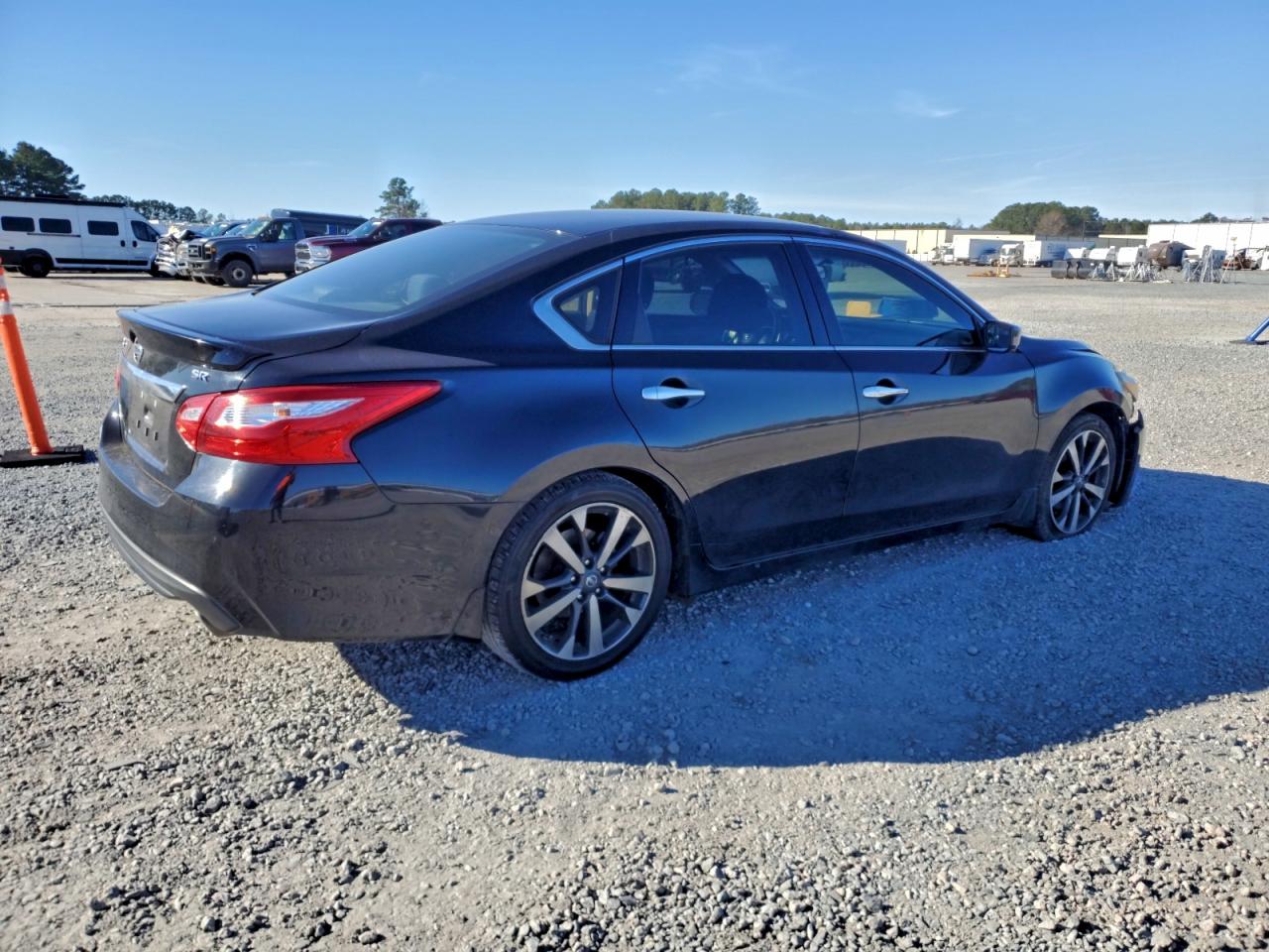 2016 NISSAN ALTIMA 2.5 photo 3