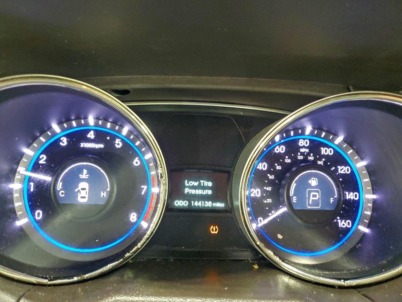 2013 HYUNDAI SONATA GLS photo 9