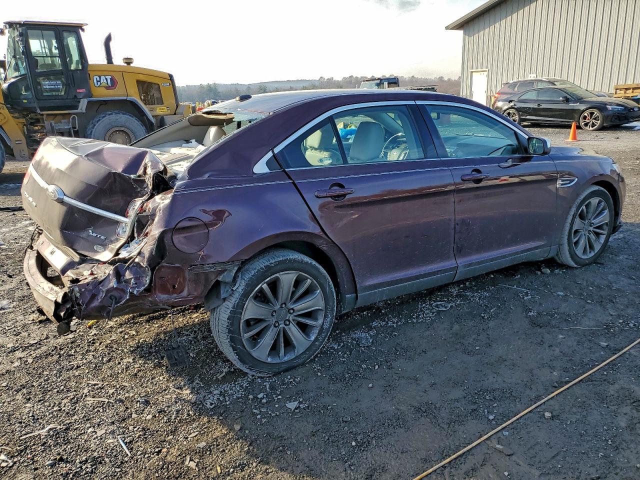 2011 FORD TAURUS LIMITED photo 3