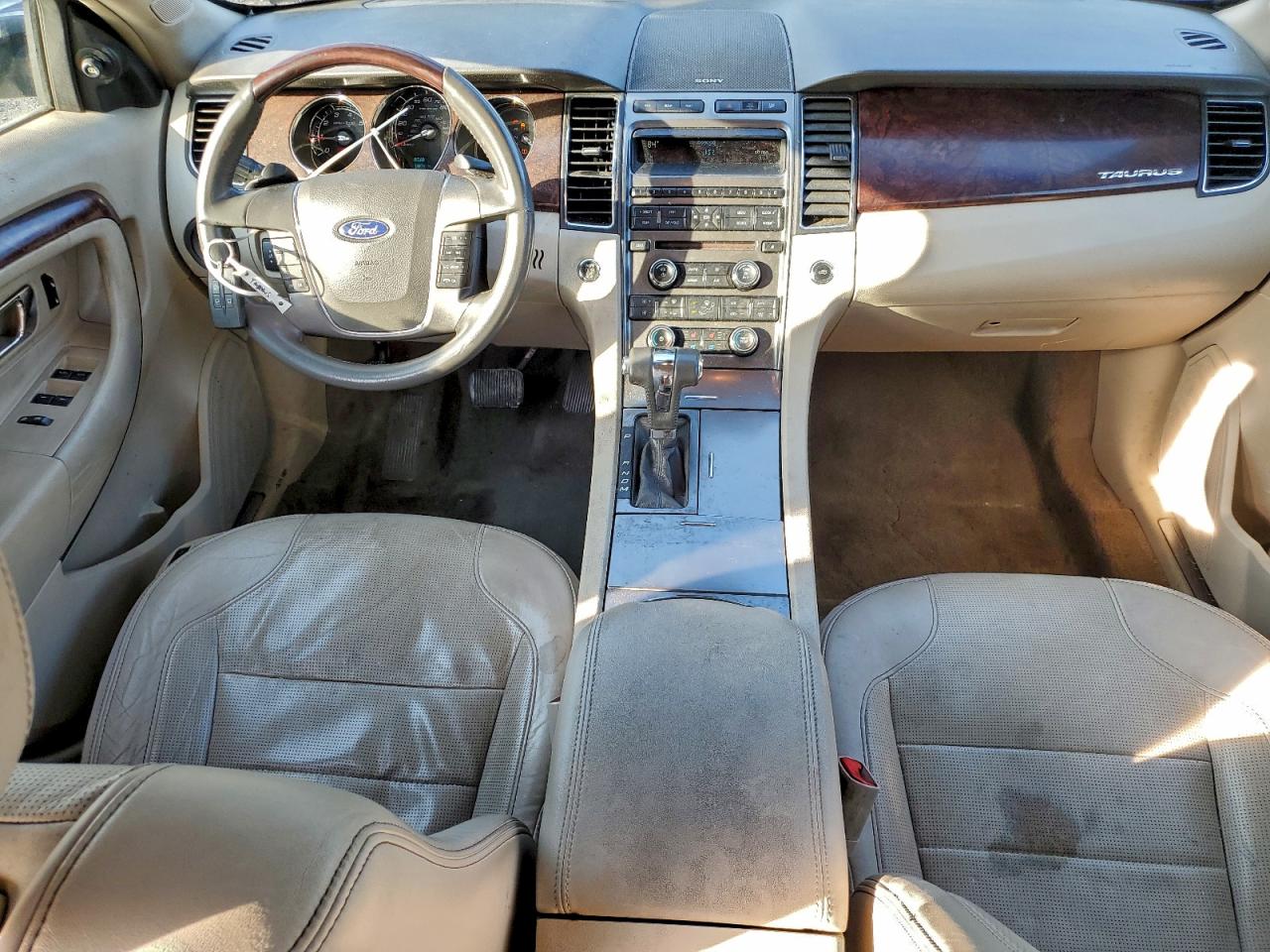 2011 FORD TAURUS LIMITED photo 8
