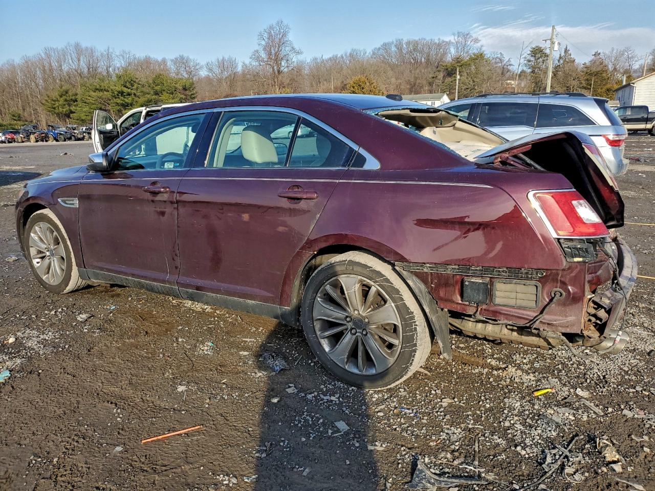 2011 FORD TAURUS LIMITED photo 2
