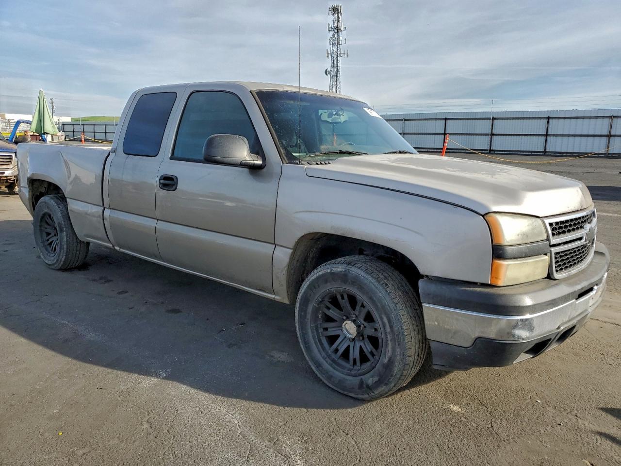 2006 CHEVROLET SILVERADO C1500 photo 4