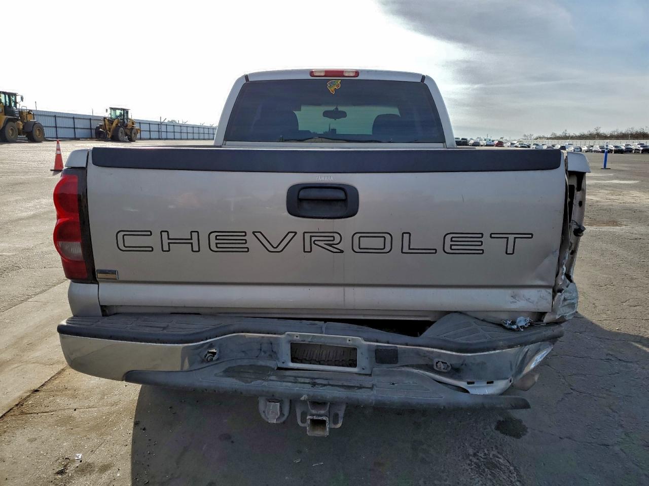 2006 CHEVROLET SILVERADO C1500 photo 6