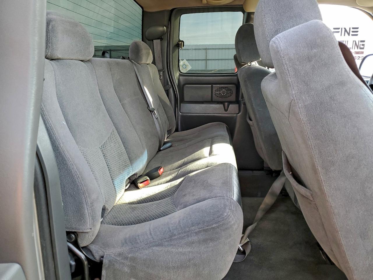 2006 CHEVROLET SILVERADO C1500 photo 10