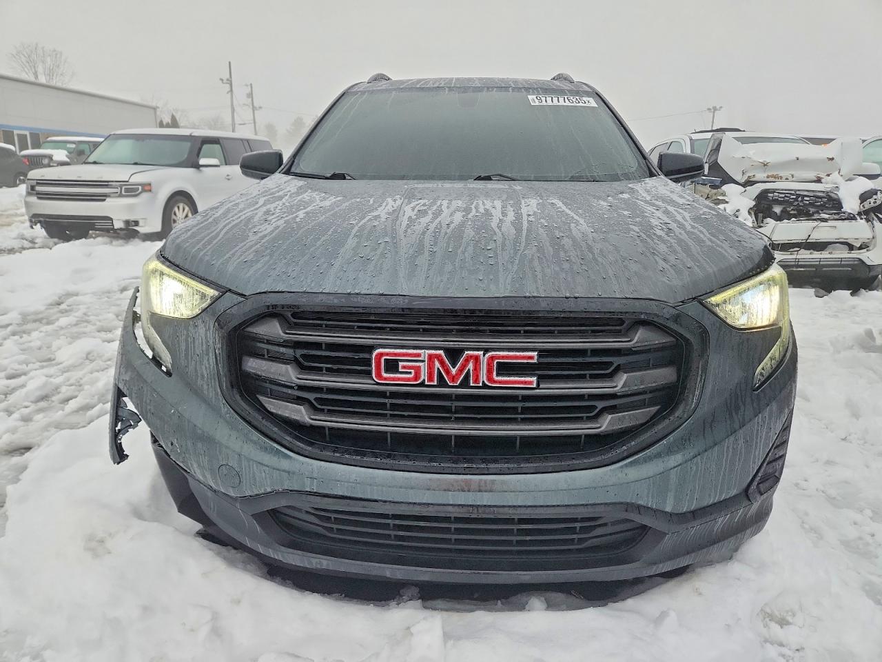2019 GMC TERRAIN SLE photo 5