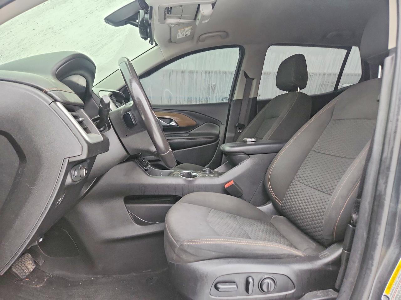 2019 GMC TERRAIN SLE photo 7