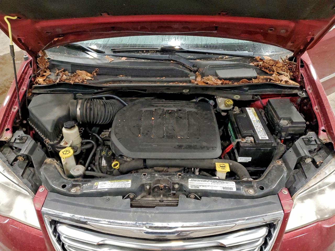 2011 CHRYSLER TOWN & COUNTRY TOURING L photo 23