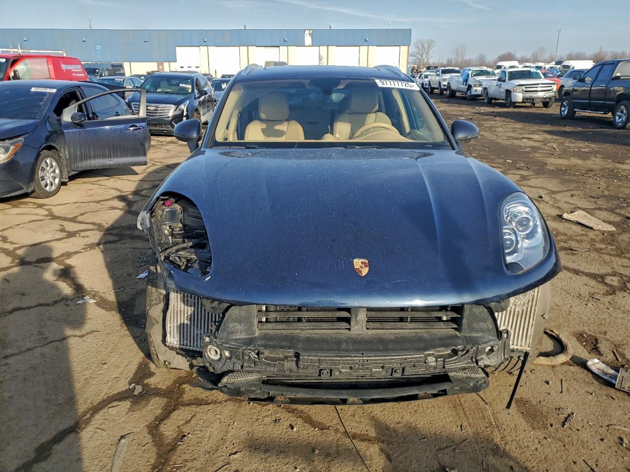 2015 PORSCHE MACAN S photo 5
