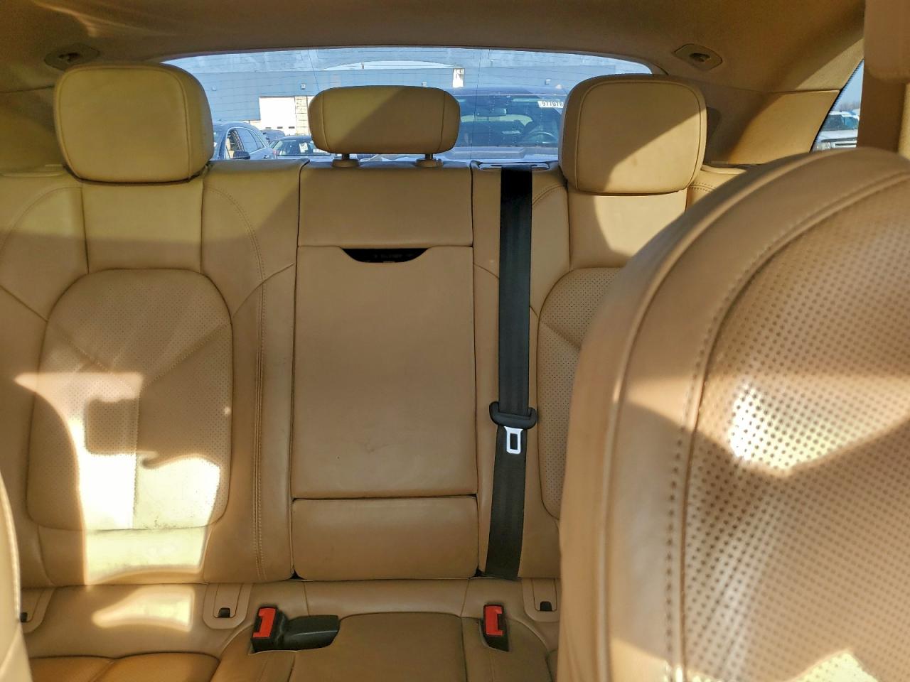 2015 PORSCHE MACAN S photo 10