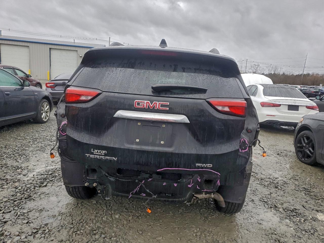 2018 GMC TERRAIN SLE photo 16