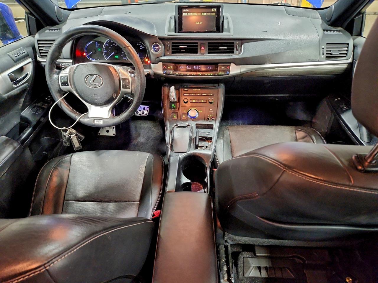 2012 LEXUS CT 200 photo 22