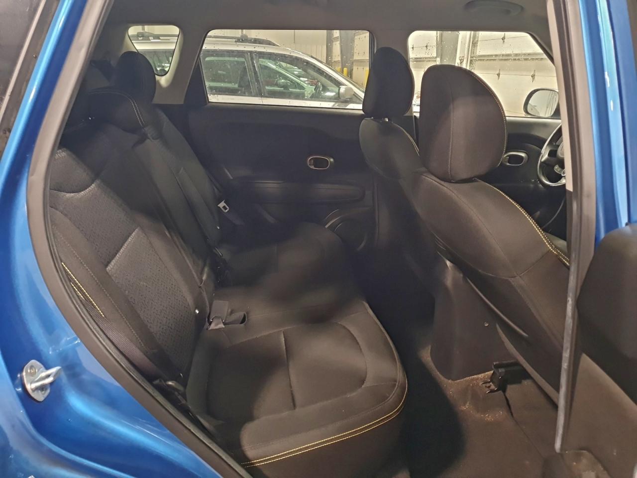 2016 KIA SOUL + photo 10