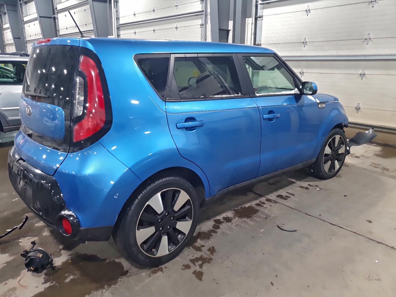 2016 KIA SOUL + photo 3