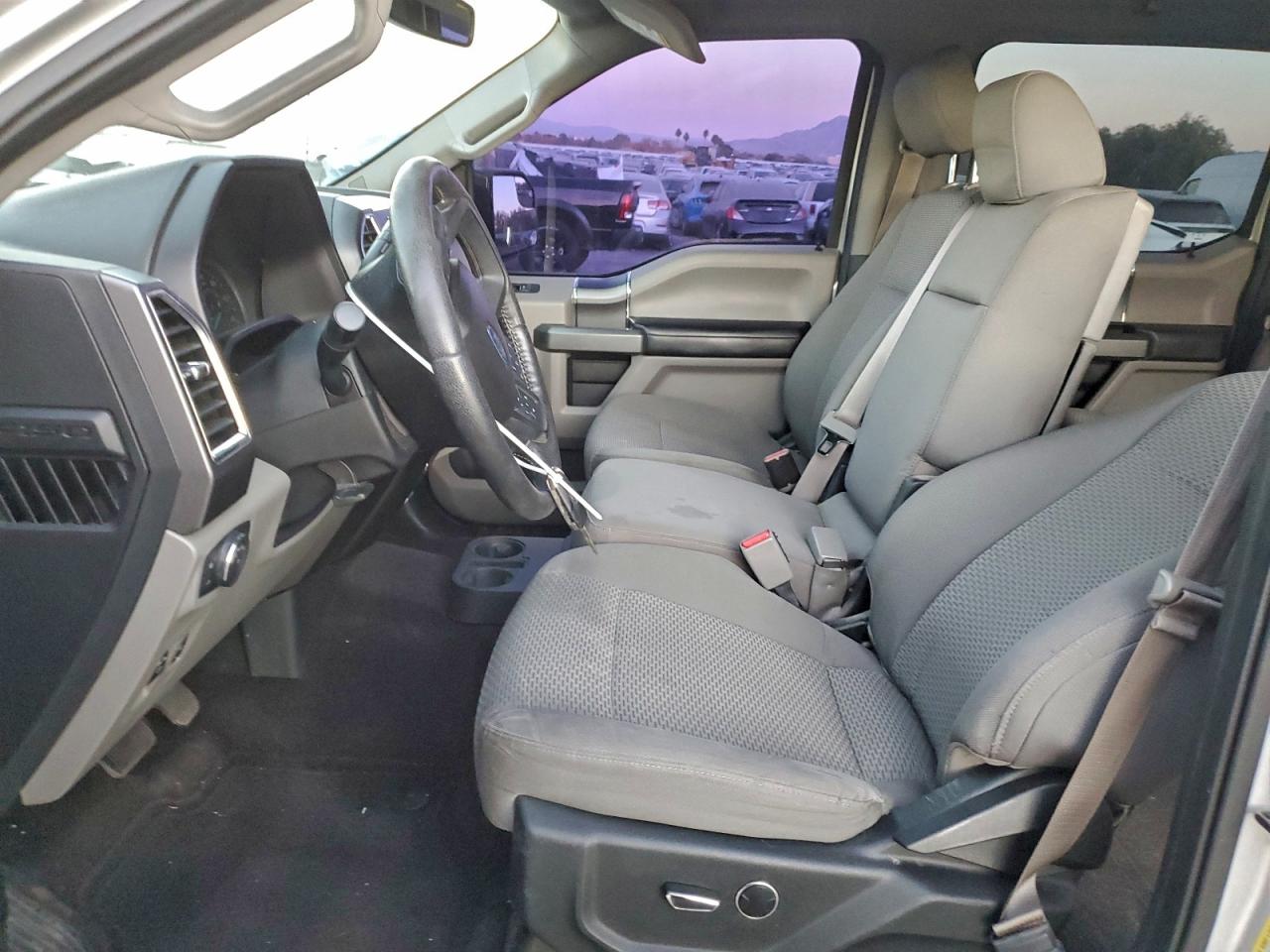 2016 FORD F150 SUPERCREW photo 7