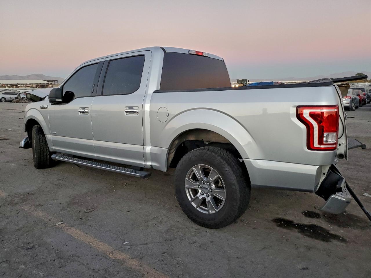 2016 FORD F150 SUPERCREW photo 2