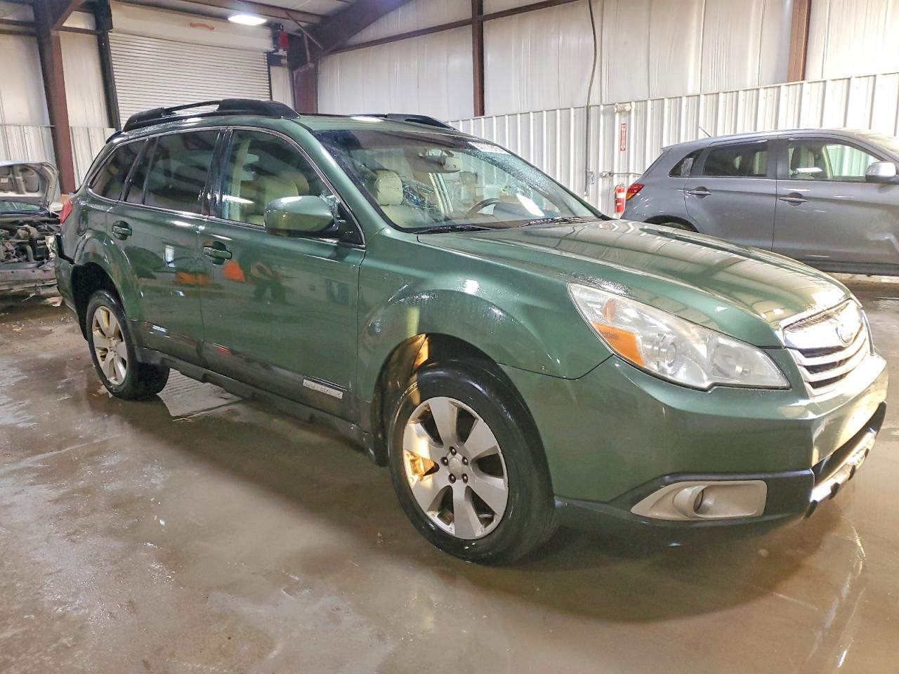 2011 SUBARU OUTBACK 2.5I PREMIUM photo 4