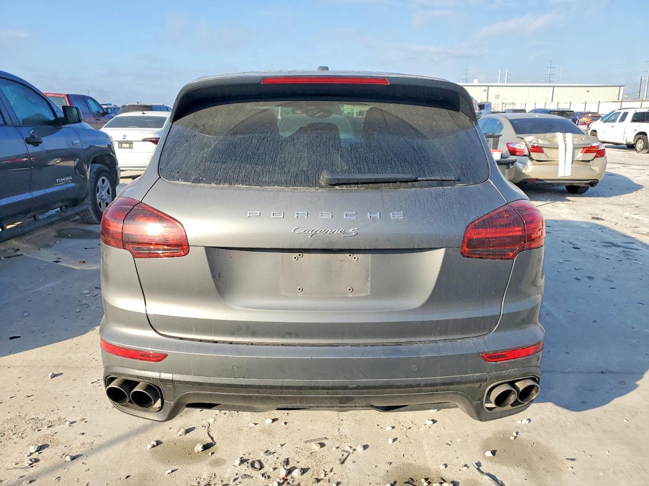2017 PORSCHE CAYENNE S photo 6
