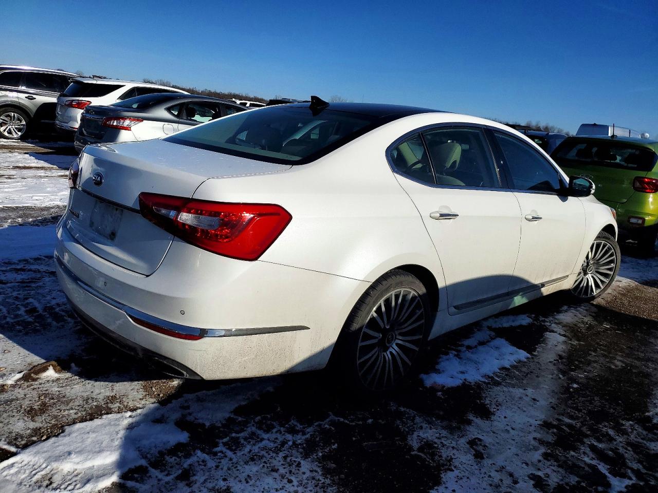 2015 KIA CADENZA PREMIUM photo 3
