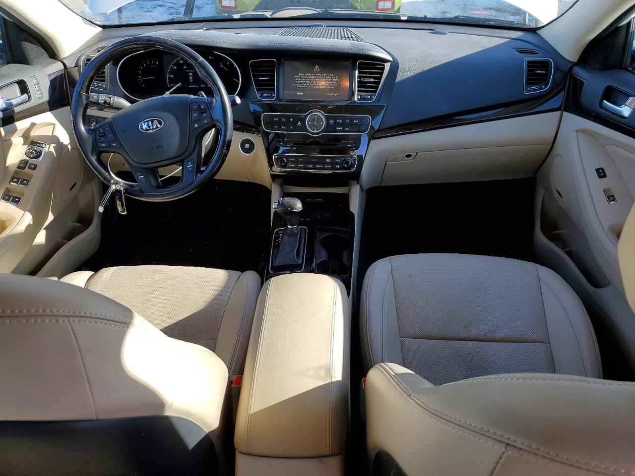 2015 KIA CADENZA PREMIUM photo 8