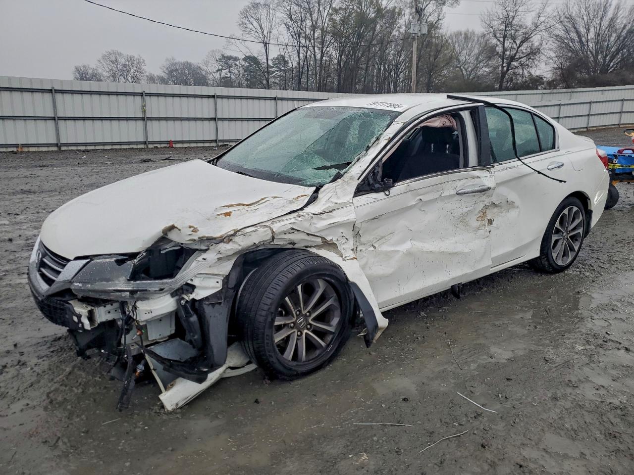 2015 HONDA ACCORD