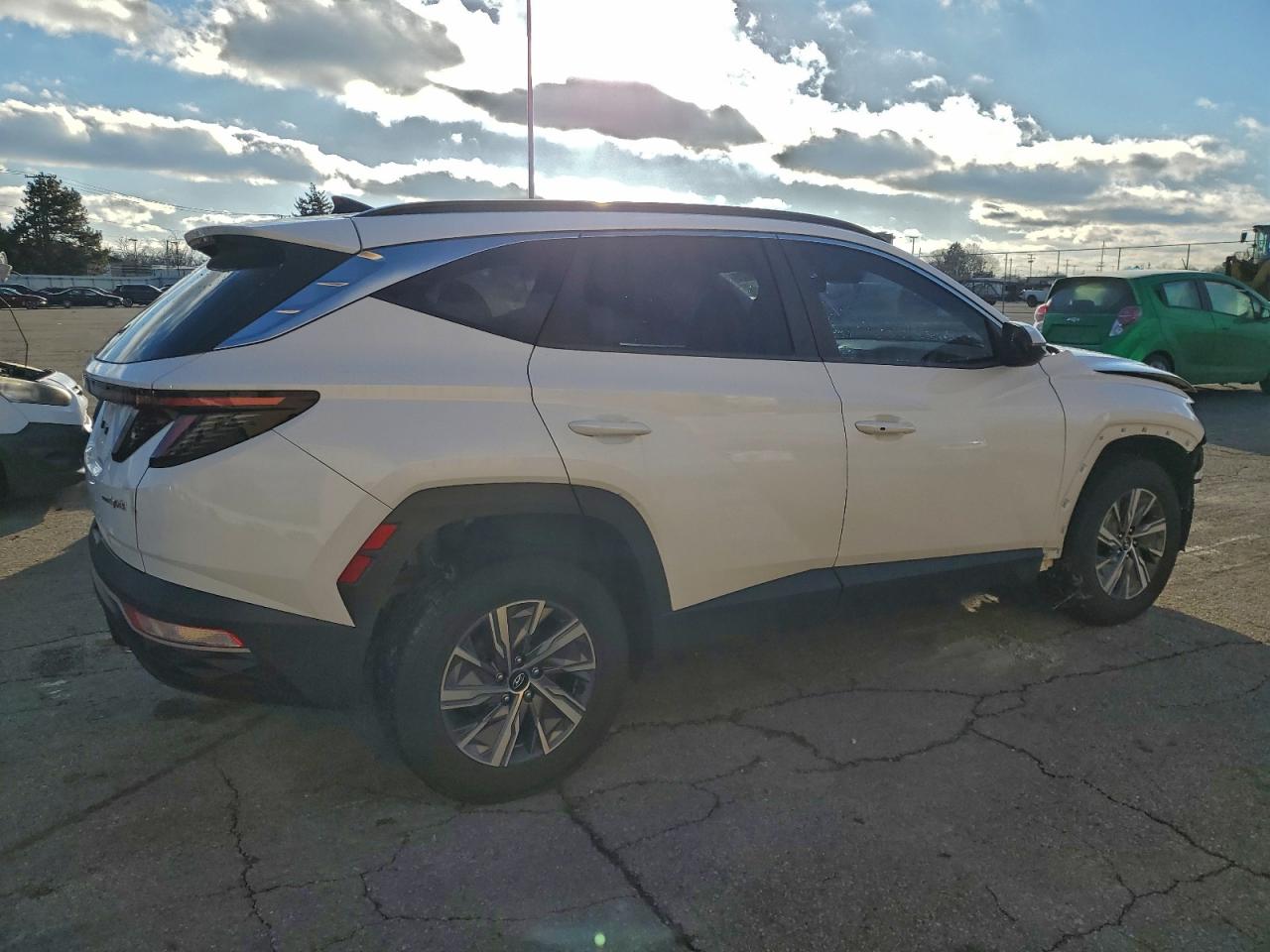 2022 HYUNDAI TUCSON BLUE photo 3