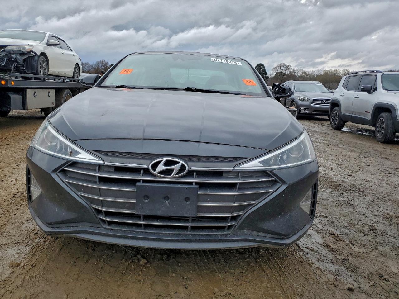 2020 HYUNDAI ELANTRA SEL photo 5