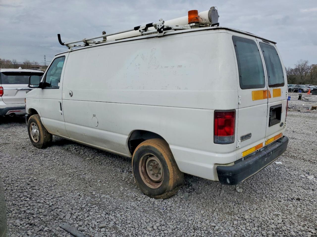 2010 FORD ECONOLINE E250 VAN photo 2