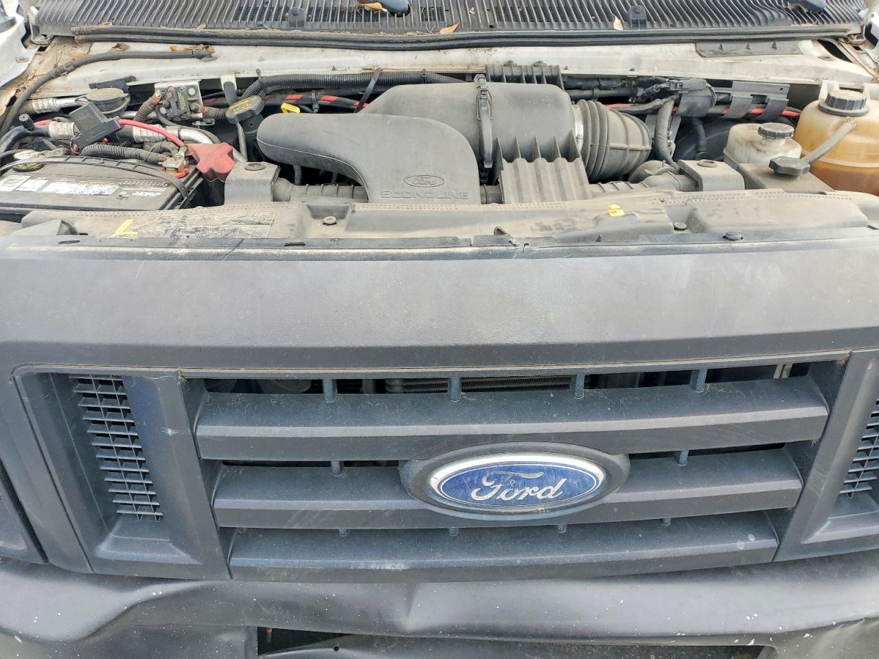 2010 FORD ECONOLINE E250 VAN photo 12