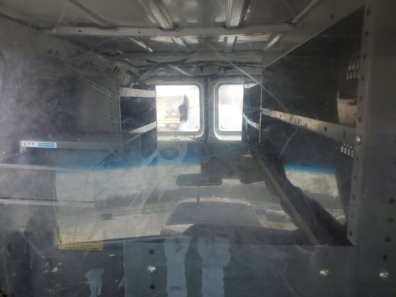 2010 FORD ECONOLINE E250 VAN photo 10