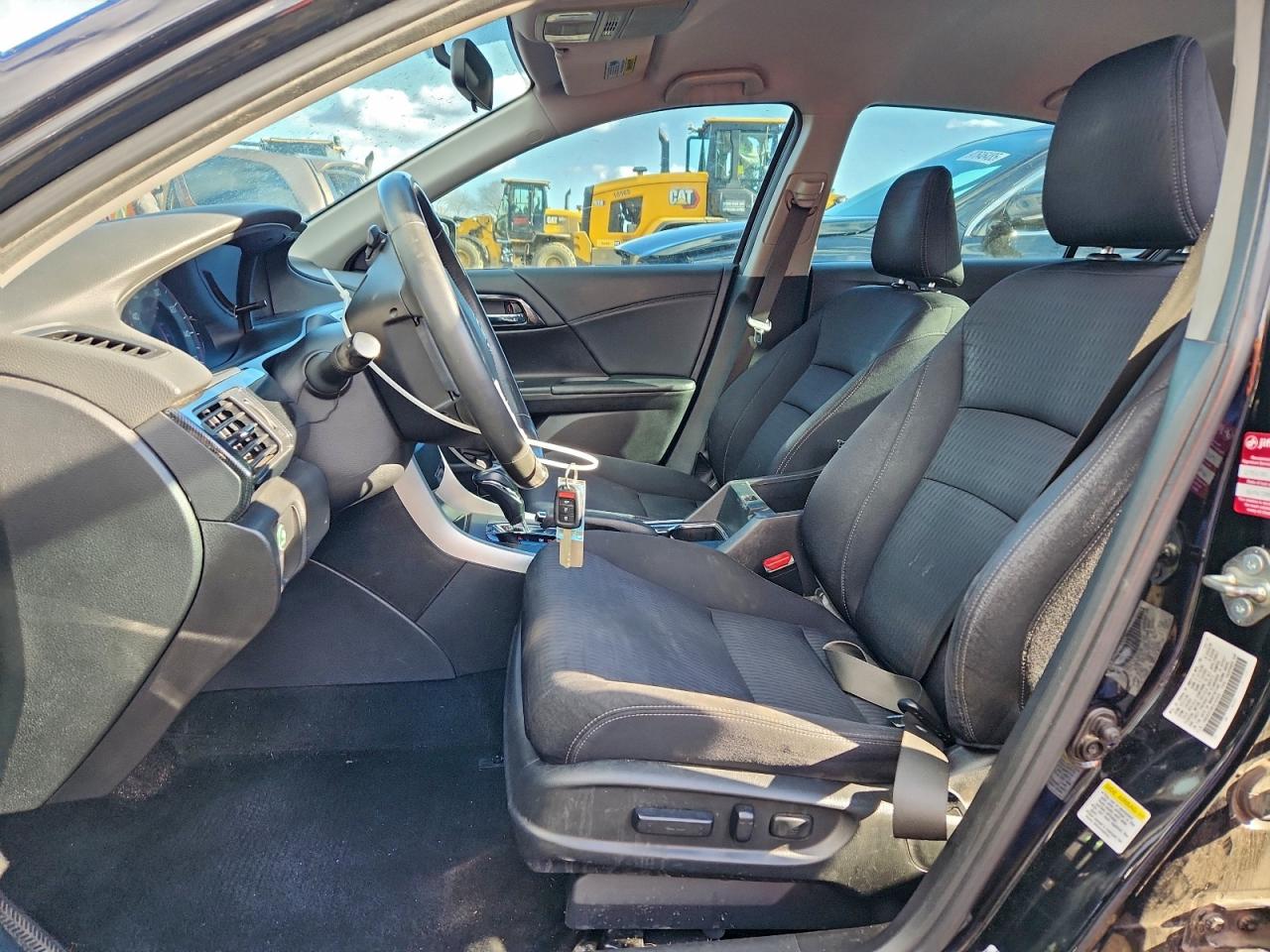 2015 HONDA ACCORD SPORT photo 7