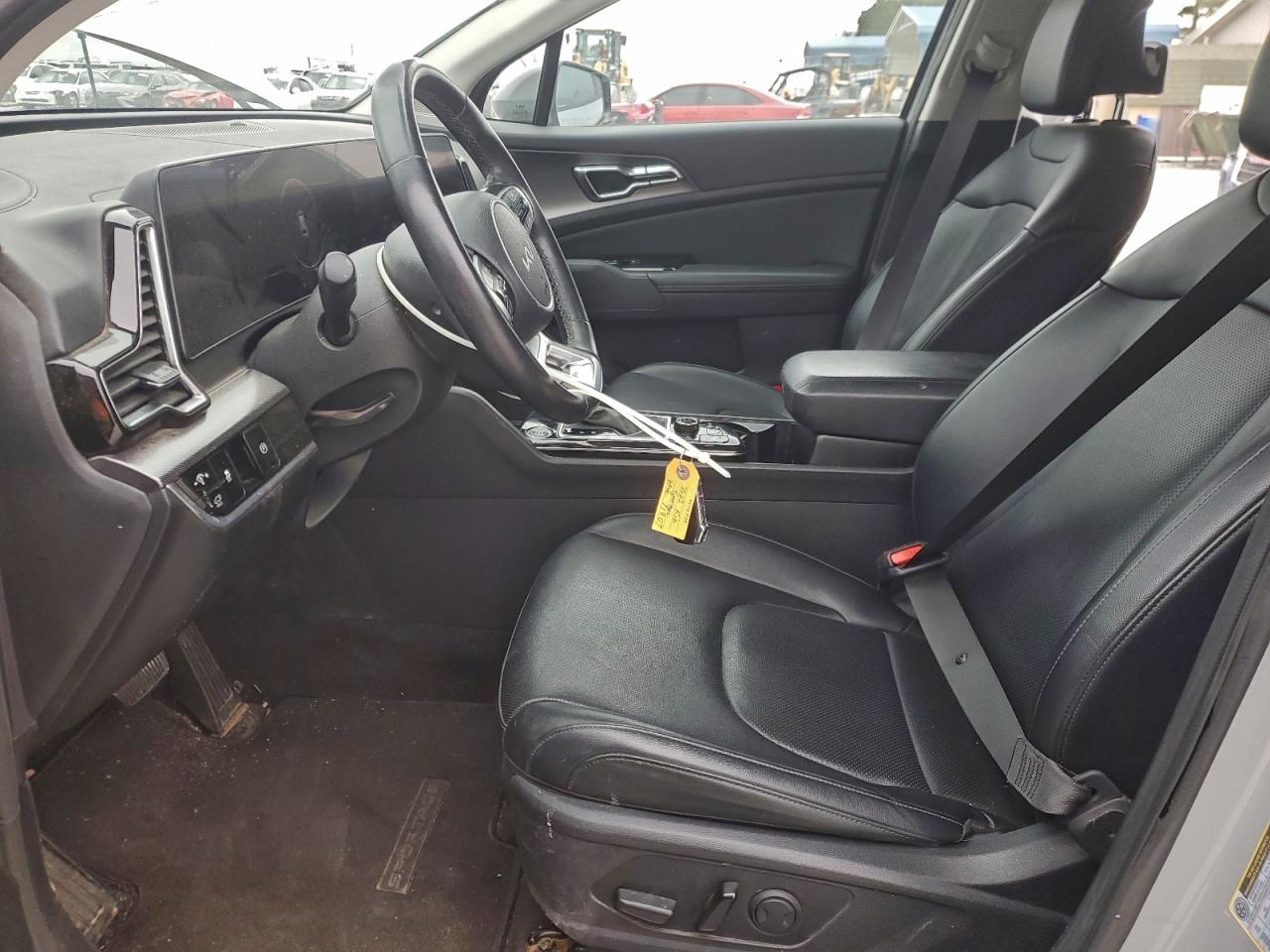2023 KIA SPORTAGE SX photo 7