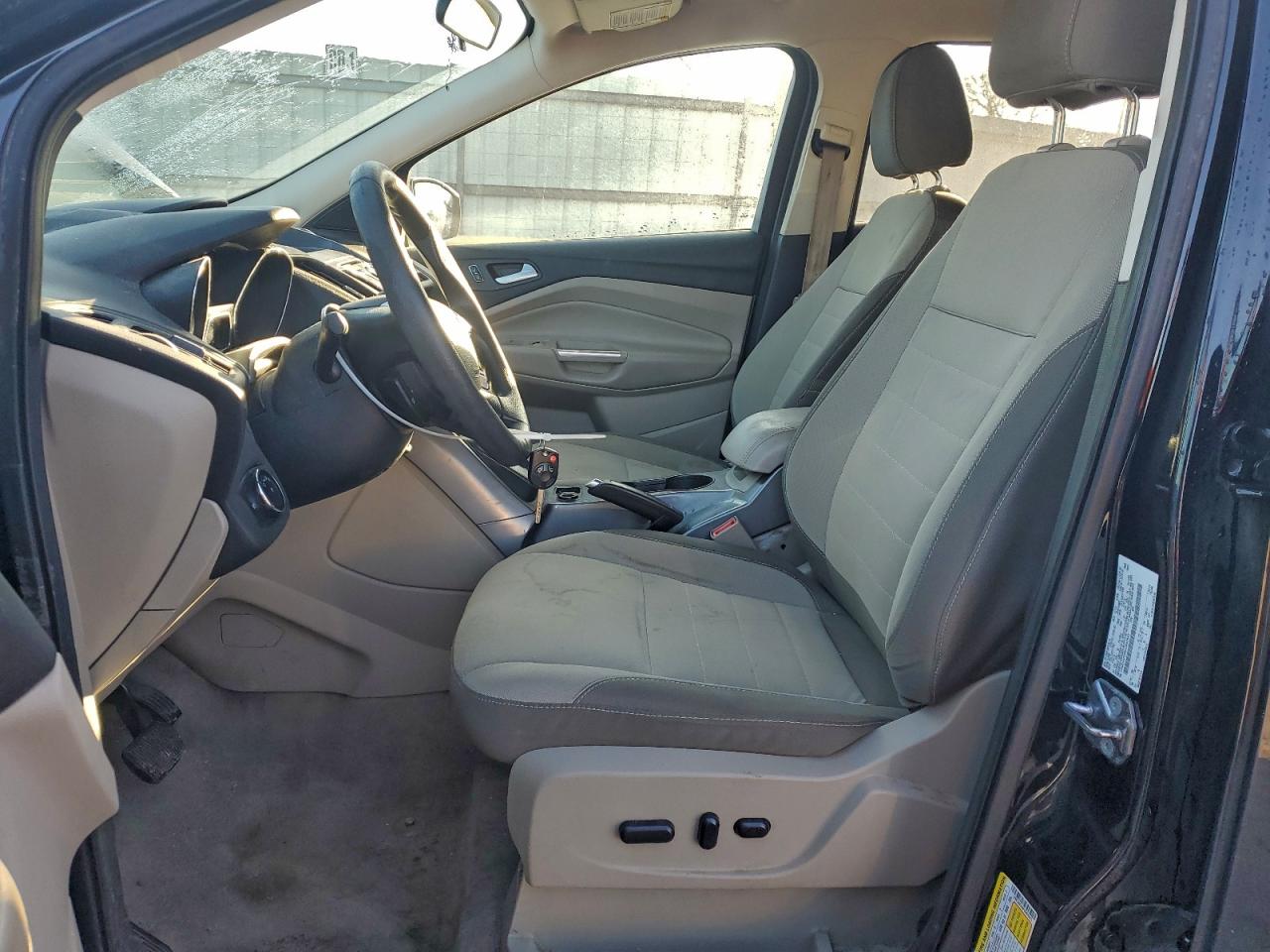 2015 FORD ESCAPE SE photo 7