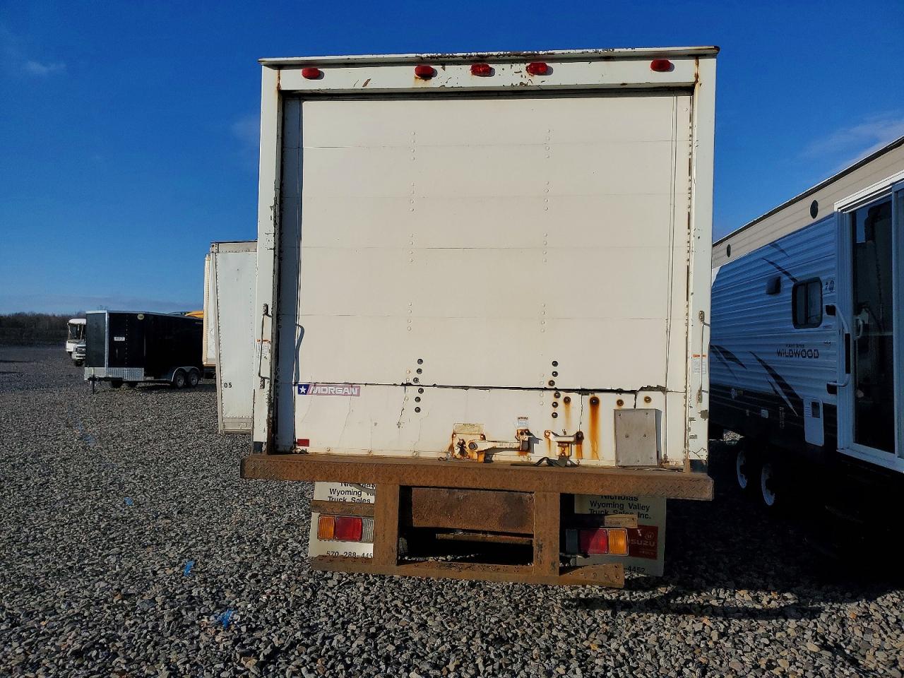 2008 ISUZU NPR BOX TRUCK photo 6