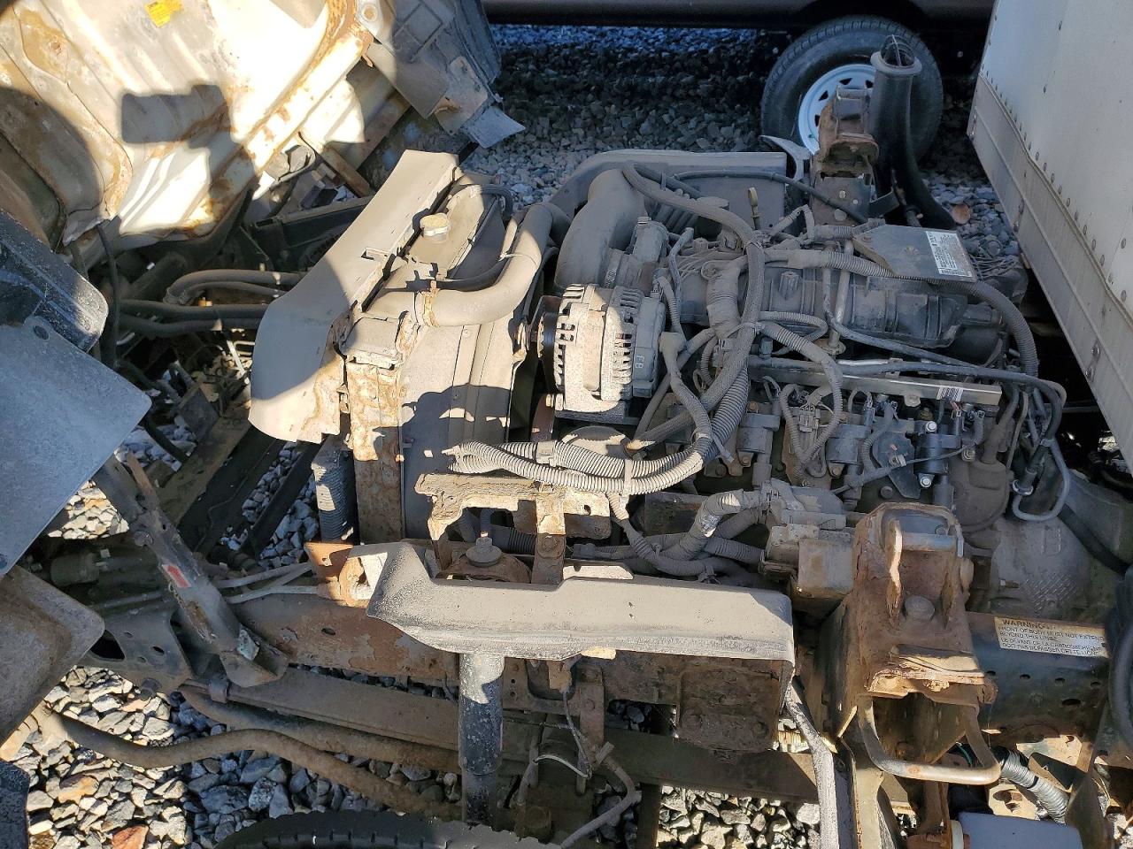 2008 ISUZU NPR BOX TRUCK photo 11