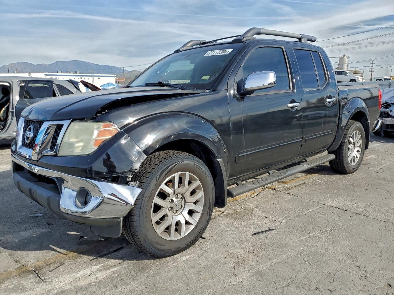 2011 NISSAN FRONTIER