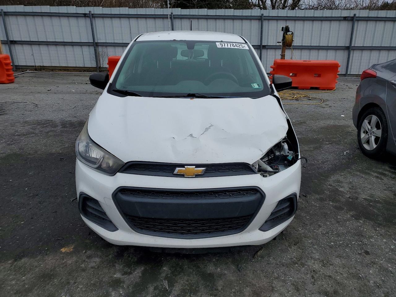 2016 CHEVROLET SPARK LS photo 5