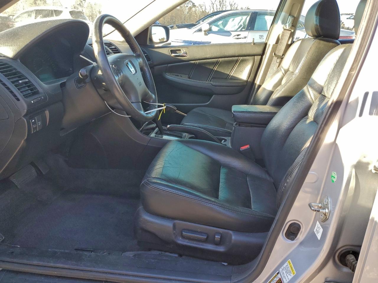 2005 HONDA ACCORD EX photo 7