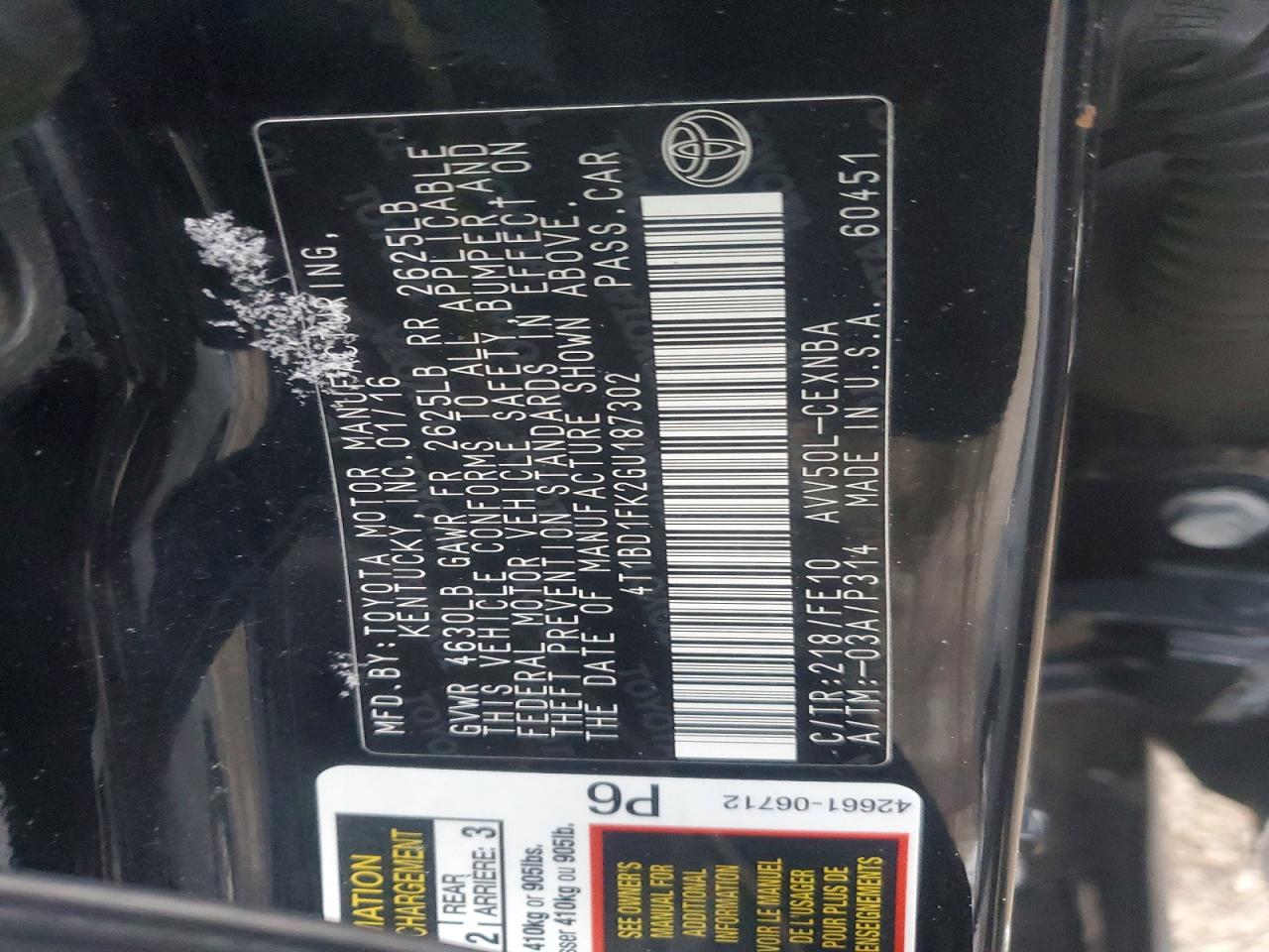 2016 TOYOTA CAMRY HYBRID photo 23