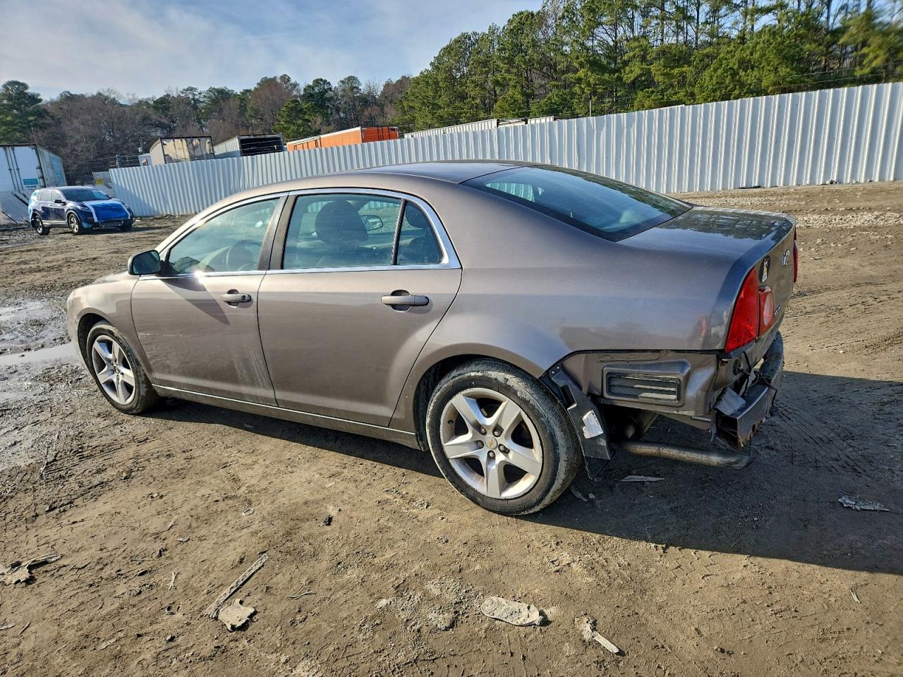 2012 CHEVROLET MALIBU LS photo 2