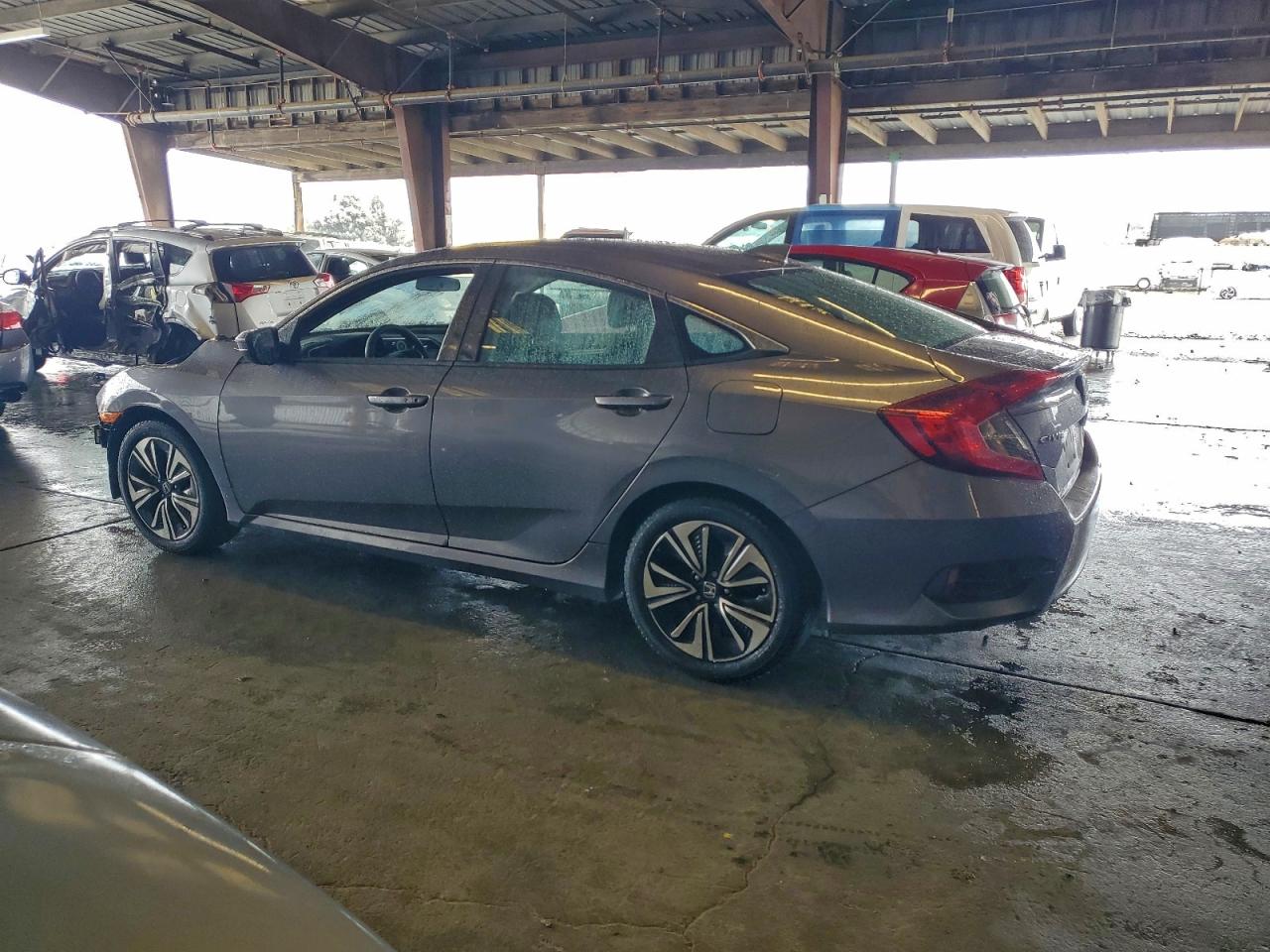 2017 HONDA CIVIC EX photo 2