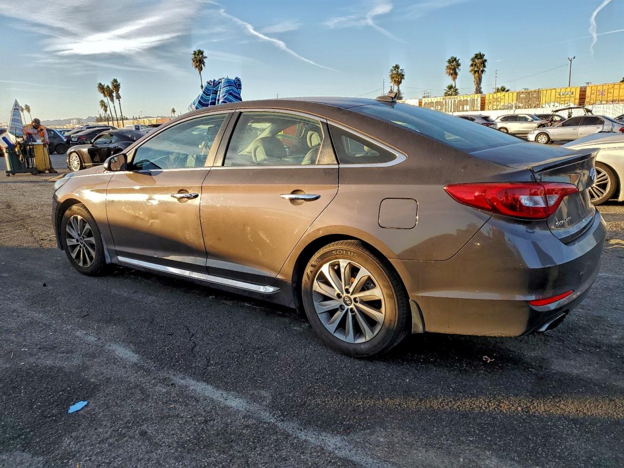 2017 HYUNDAI SONATA SPORT photo 2