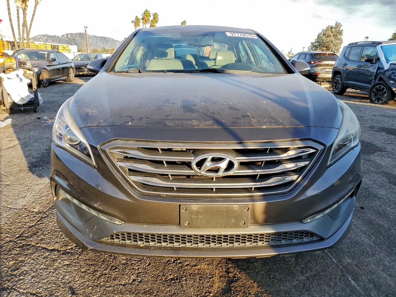 2017 HYUNDAI SONATA SPORT photo 5