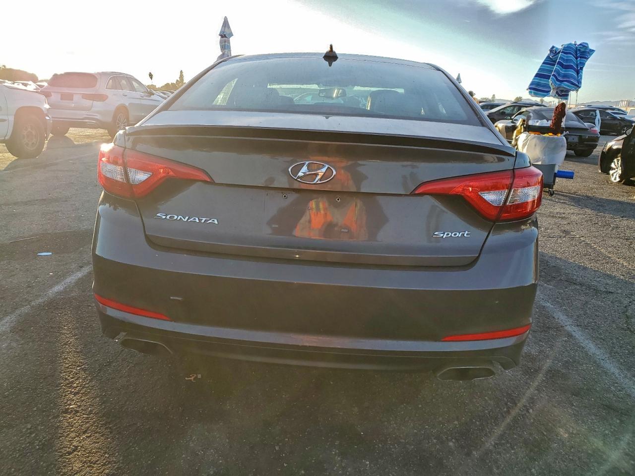 2017 HYUNDAI SONATA SPORT photo 6